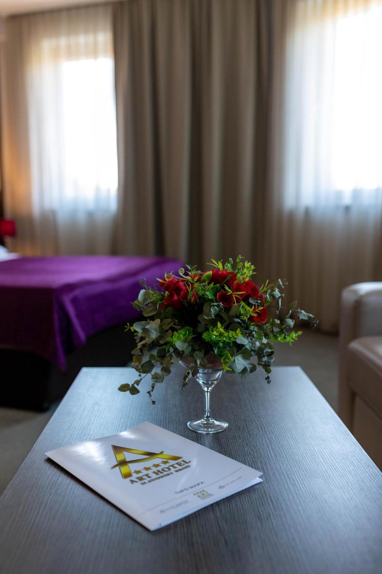Art Hotel Slavonski Brod Exteriör bild