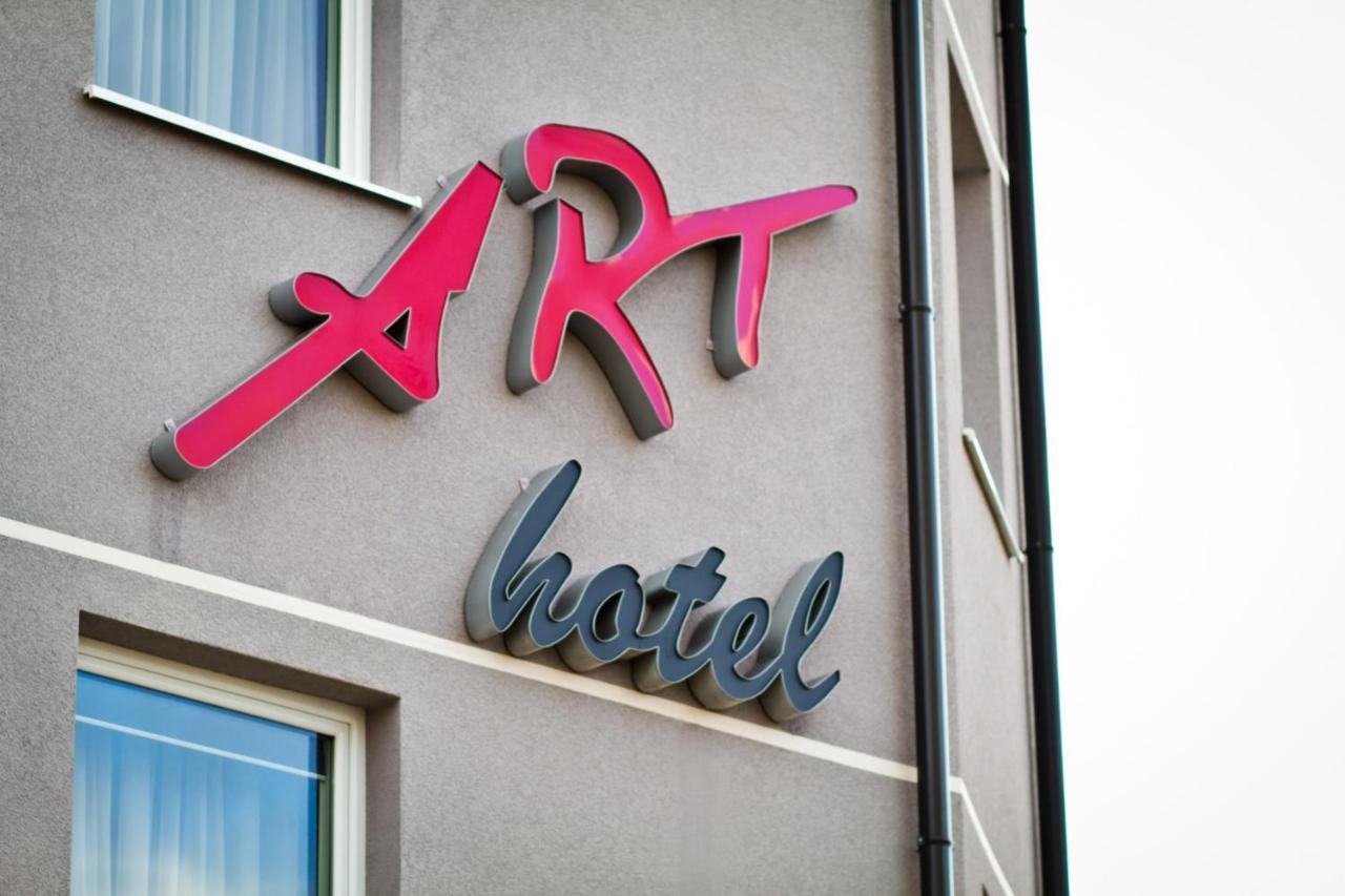 Art Hotel Slavonski Brod Exteriör bild